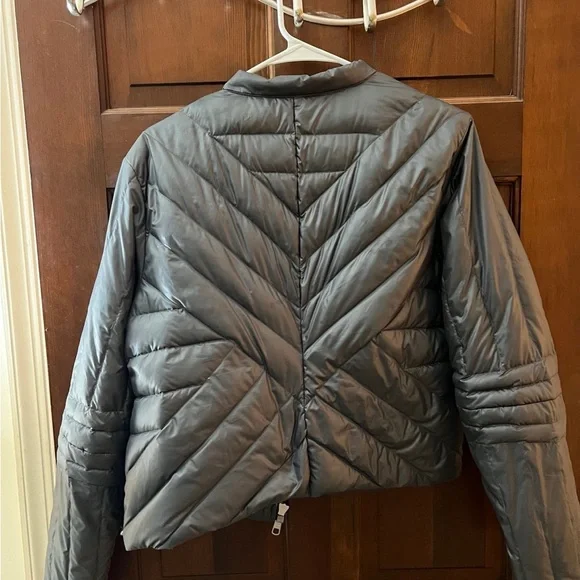 Athleta Gray Quilted Jacket - Picture 2 of 5